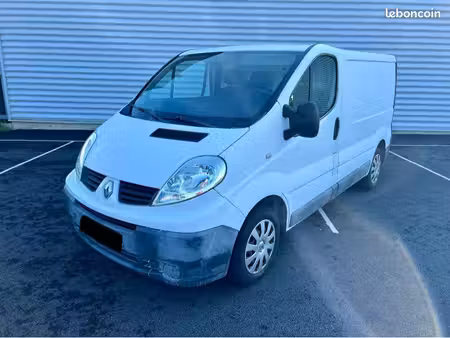 Renault Trafic 2.0 dCi 90