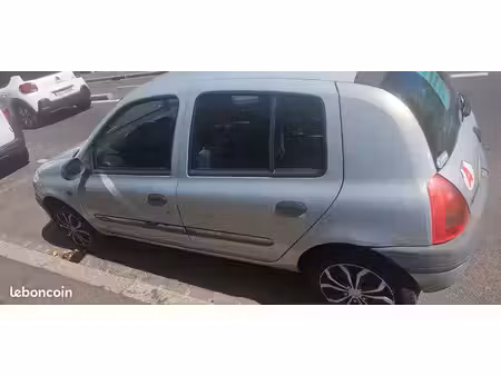 Renault Clio 1.4 98