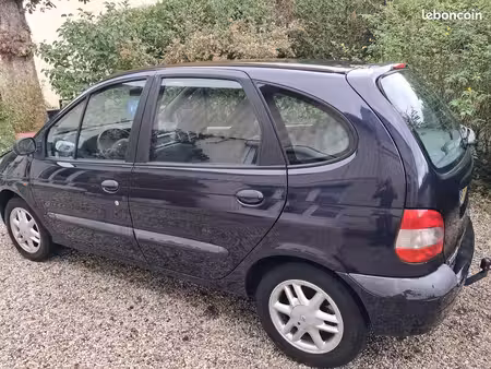 Renault Scénic 1.6 dCi 110