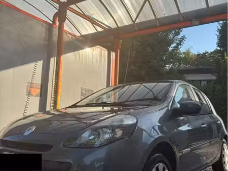 Renault Clio 1.2 75