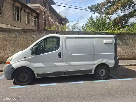 Renault Trafic 2.0 dCi 115