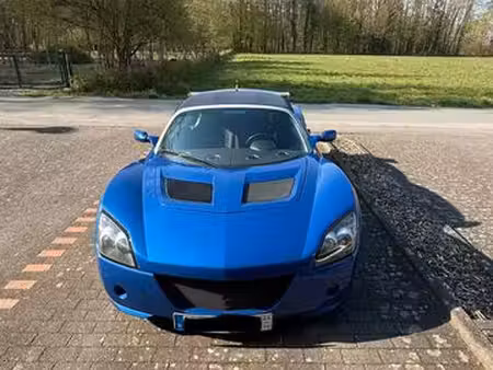 Opel Speedster 2.2 147