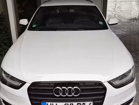Audi A4 V6 3.0 TDI 150 S line