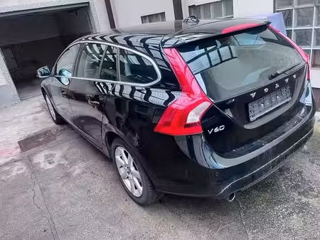 Volvo V60 D2 2.0 120