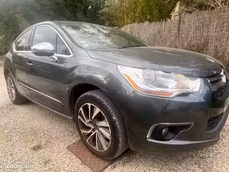 DS 4 2.0 HDi 135