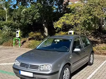 Volkswagen Golf 1.4 75
