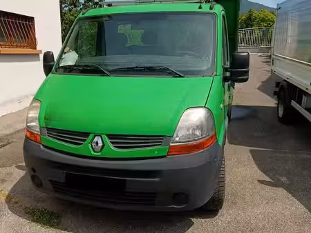Renault Master 2.5 dCi 100