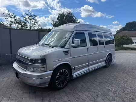 Chevrolet Express 2500