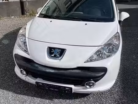 Peugeot 207 1.4 HDi 70