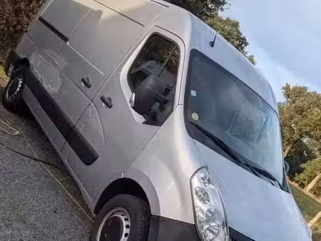 Renault Master 2.3