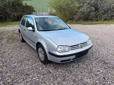 Volkswagen Golf 1.4 75