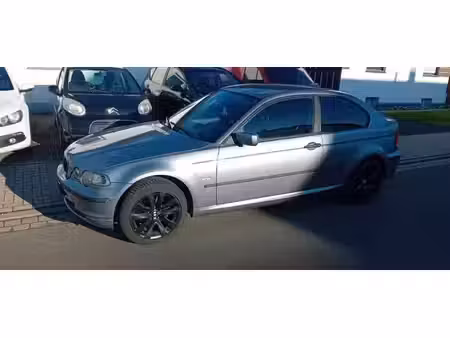 BMW Série 3 361i 1.8 115