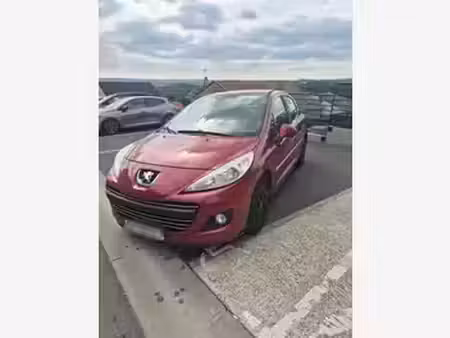 Peugeot 207 1.6 HDi 90 Active
