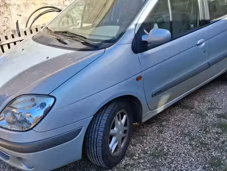 Renault Scénic dCi 105