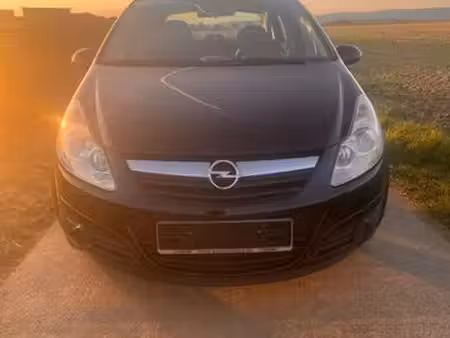 Opel Corsa 1.2 80