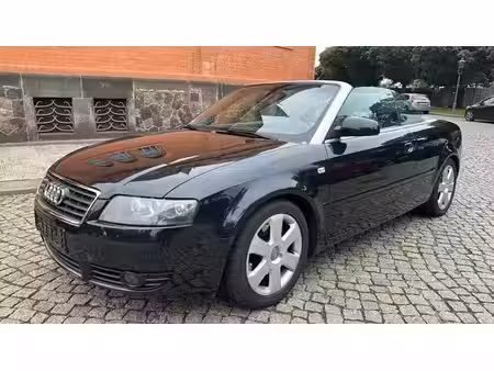 Audi A4 V6 2.4 170