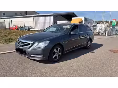 Mercedes-Benz Classe E E 250 2.1 CDI 150