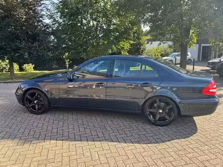 Mercedes-Benz Classe E E 200 Elegance