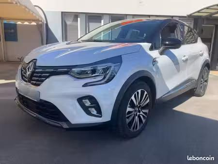 Renault Captur E-Tech 1.6 160 Initiale Paris