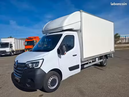 Renault Master 2.3 dCi 145