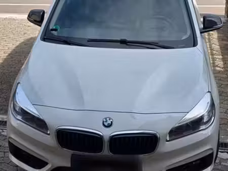 BMW Série 2 220d 2.0 190