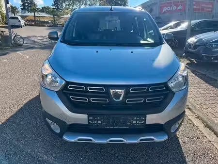 Dacia Lodgy Stepway 1.3 131