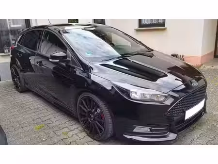 Ford Focus ST 2.0 EcoBoost 250