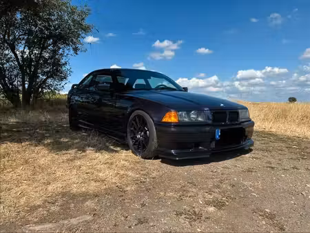 BMW Série 3 318IS 1.8 140