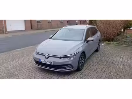 Volkswagen Golf 1.0 TSI 110 Move up!