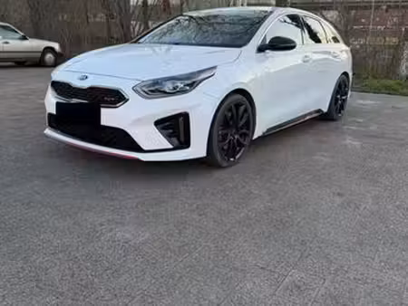 Kia Ceed 1.6 T GDi 204