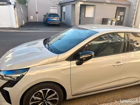 Renault Clio E-Tech 1.6 145