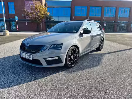 Škoda Octavia RS 2.0 TSI 245