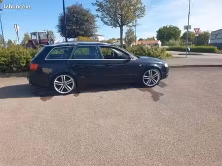 Audi A4 V6 2.5 TDI 155