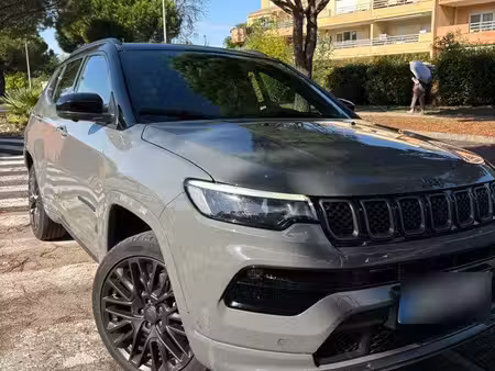Jeep Compass 4XE 1.3 240 4x4