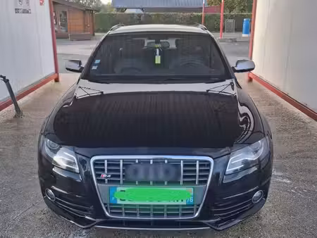 Audi A4 S4 V6 3.0 TFSI 333 quattro