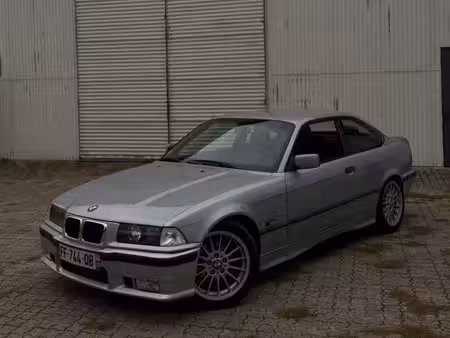 BMW Série 3 320i 2.0 150