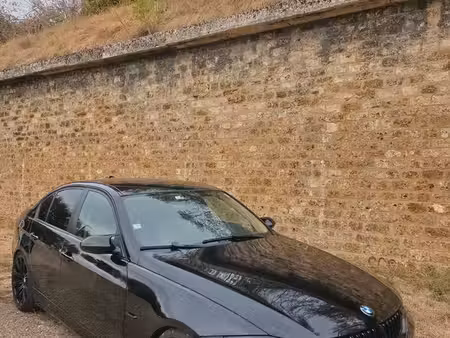 BMW Série 3 330d 3.0 231