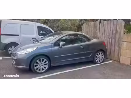 Peugeot 207 CC 1.6 HDi 110