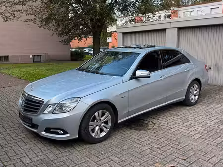 Mercedes-Benz Classe E E 250
