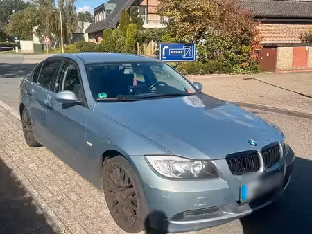 BMW Série 3 318i 2.0 143