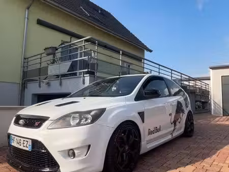Ford Focus ST 2.5 225