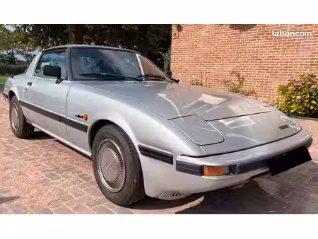 Mazda RX-7 
