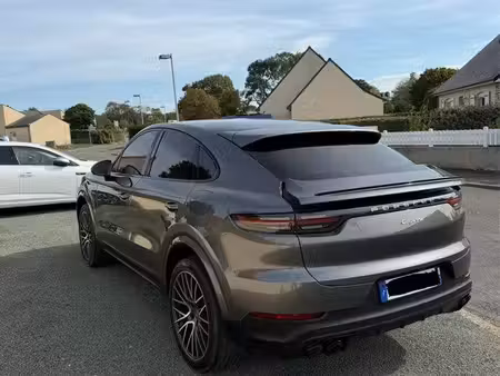 Porsche Cayenne V6 3.0 462 4x4