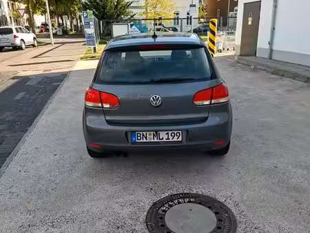 Volkswagen Golf 2.0 TDI 110