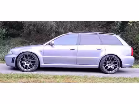 Audi A4 RS4 V6 2.7 T 265 Avus quattro