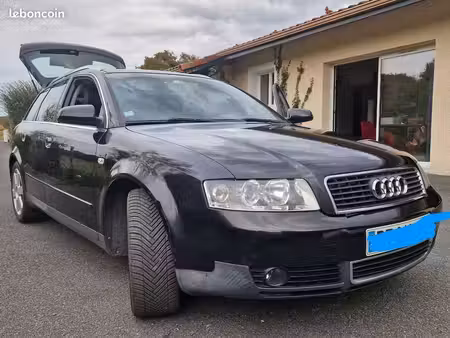 Audi A4 2.0 FSI 150