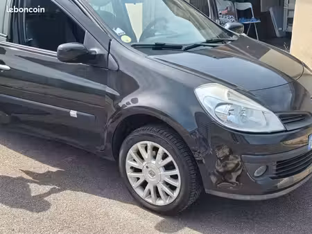 Renault Clio 1.2 75