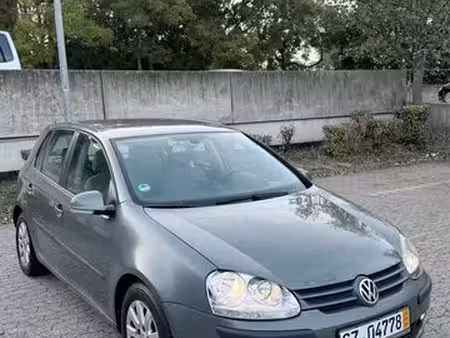 Volkswagen Golf 1.9 TDI 105