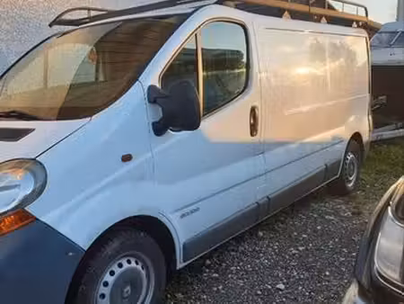 Renault Trafic 1.9 dCi 100