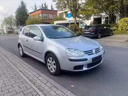 Volkswagen Golf 1.4 75 Trendline
